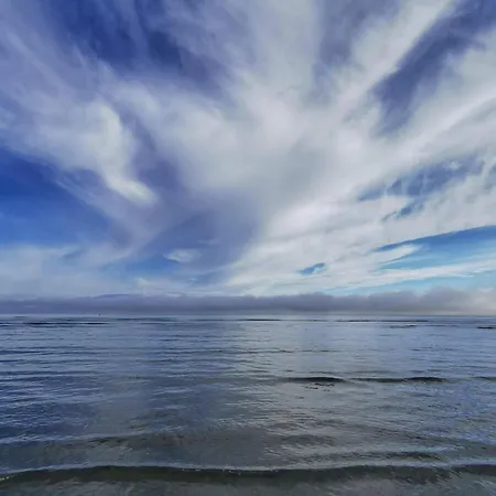 Seaside Escape With - By Traum *